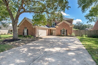 4007 Greenwood Dr, Pearland, TX 77584 - photo 2