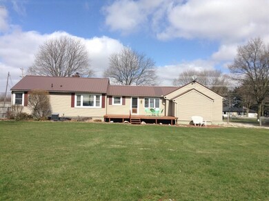 31598 Us Highway 20, New Carlisle, IN 46552 - photo 2