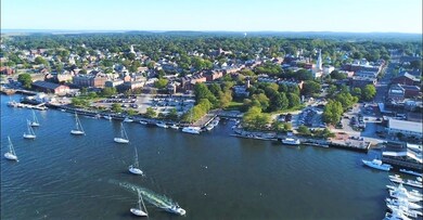 5 Horton St unit A, Newburyport, MA 01950 - photo 3