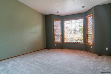 2245 Treemont Ct S, Salem, OR 97302 - photo 2