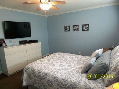 276 Azure Ct, Upland, CA 91786 - photo 6