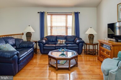 37764 Sutton Dr, Purcellville, VA 20132 - photo 4