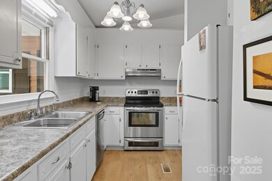 31 Unity Ct, Etowah, NC 28729 - photo 6