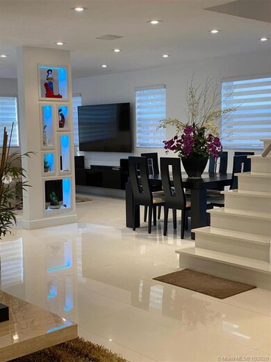 11265 NW 44th Terrace, Doral, FL 33178 - photo 5