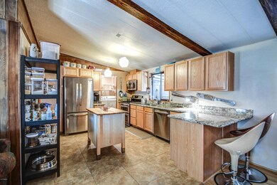 KITCHEN 1