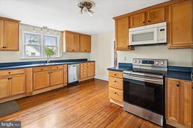 36a Cranbury Rd, West Windsor, NJ 08550 - photo 3