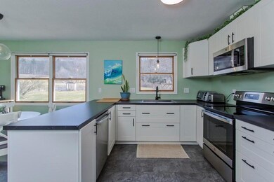 322 East St, Easthampton, MA 01027 - photo 7