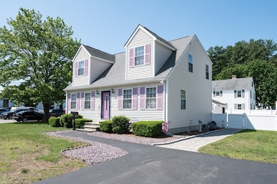 2 Garden St, Uxbridge, MA 01569 - photo 3