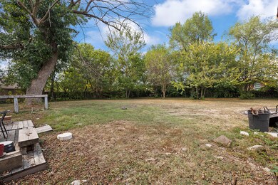 307 W Inman Rd, Clever, MO 65631 - photo 7