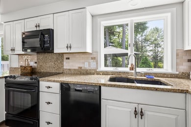 41 Winding Way_05