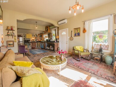 Living Room/Dining Room