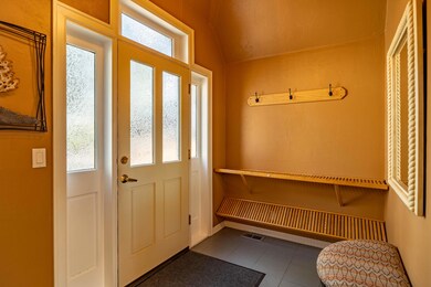 57050 Peppermill Cir unit 27-B, Sunriver, OR 97707 - photo 5