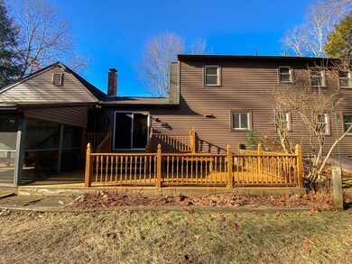 53 Hannum Brook Dr, Easthampton, MA 01027 - photo 3