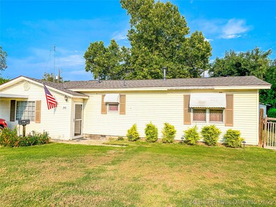302 N J St, Eufaula, OK 74432 - photo 2