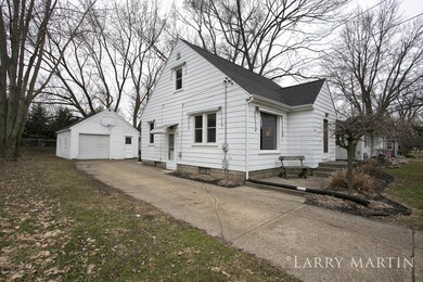 8275 Freeland SW_5