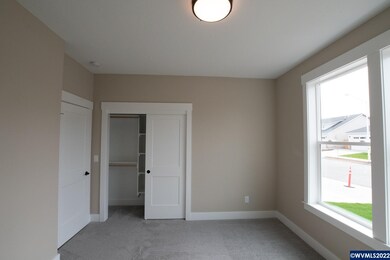 1064 Hickory St, Independence, OR 97351 - photo 7