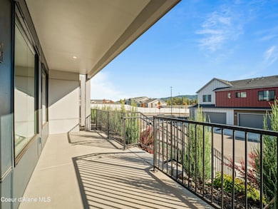 1033 E Railroad Ave, Post Falls, ID 83854 - photo 3