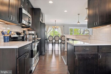 9516 Narragansett Place, Vienna, VA 22180 - photo 4