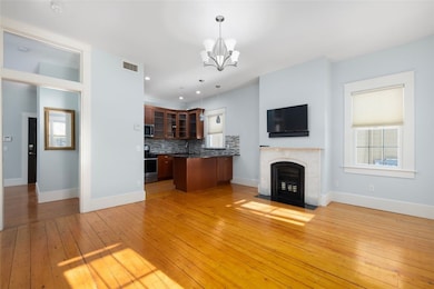 76 Pitman St unit 1, Providence, RI 02906 - photo 2