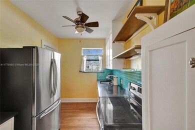 421 Grand Concourse unit 1, Miami Shores, FL 33138 - photo 6