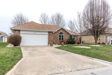 RE_302 N Maplecrest-3