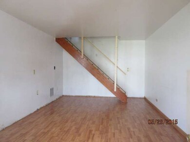 1274 Prairie Ave unit C, Glendale Heights, IL 60139 - photo 3