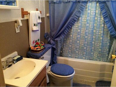 Hall Bath.