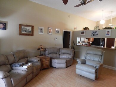 Fam rm to kitchen