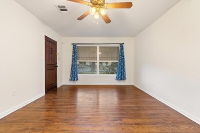 1241 Clarice St, Grand Prairie, TX 75051 - photo 7