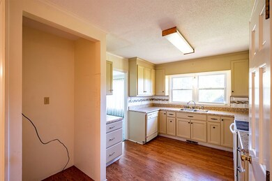 621 Old State Hwy 50, Sylvester, GA 31791 - photo 5