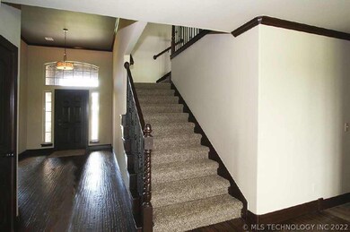 7221 E Memphis St, Broken Arrow, OK 74014 - photo 2