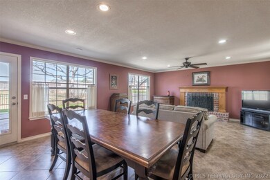 Huge light and bright open concept space with open
