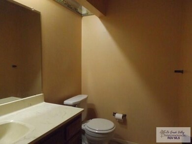 1110 Stone St unit 8, Weslaco, TX 78596 - photo 7