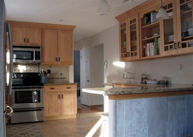 Photo 7