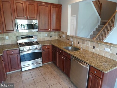 125 Rittenhouse Dr, Woodbury, NJ 08096 - photo 4