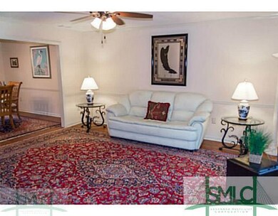 Living Room. Spacious Living Room