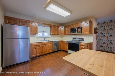 57 Newbury Rd, Howell, NJ 07731 - photo 6