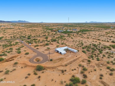 9156 S Thornton Rd, Casa Grande, AZ 85193 - photo 2