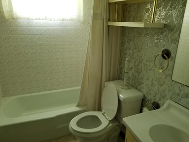 MAIN BATH