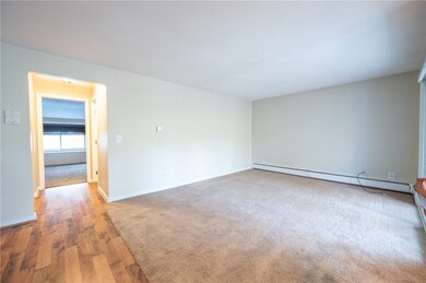 7 Wake Robin Rd unit 311, Lincoln, RI 02865 - photo 4