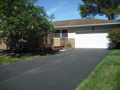 1174 Vinewood Dr, Columbus, OH 43229 - photo 4