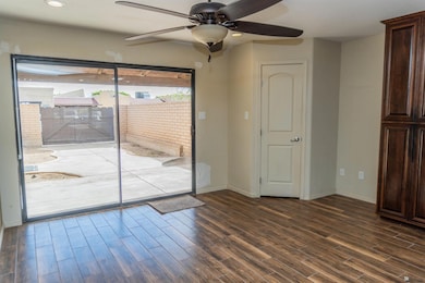 563 E 25th St, Yuma, AZ 85365 - photo 7