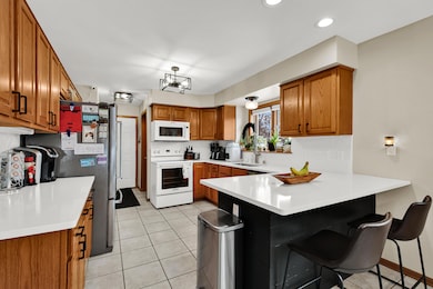 363 Hickory Dr, Fredonia, WI 53021 - photo 7