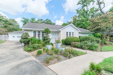 6210 Wagonwheel Cir, Houston, TX 77088 - photo 3