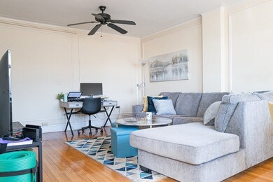 Warwick Condos unit 501, Brookline, MA 02446 - photo 3