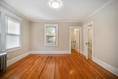 196 Oak Grove Ave, Springfield, MA 01109 - photo 6