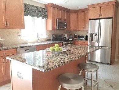 78 Sullivan Rd, Hudson, NH 03051 - photo 2