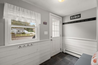 36 Lovering St, Medway, MA 02053 - photo 3