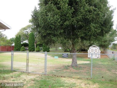 2379 Greene St, Chambersburg, PA 17201 - photo 3