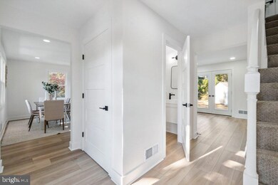 1828 Thornton Ridge Rd, Towson, MD 21204 - photo 7